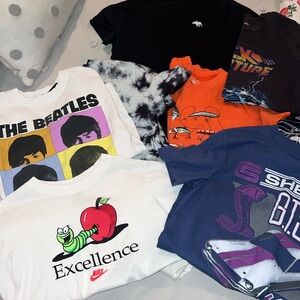 Lot of little boy tshirts. All size 7/8. 8 shirts in total💙